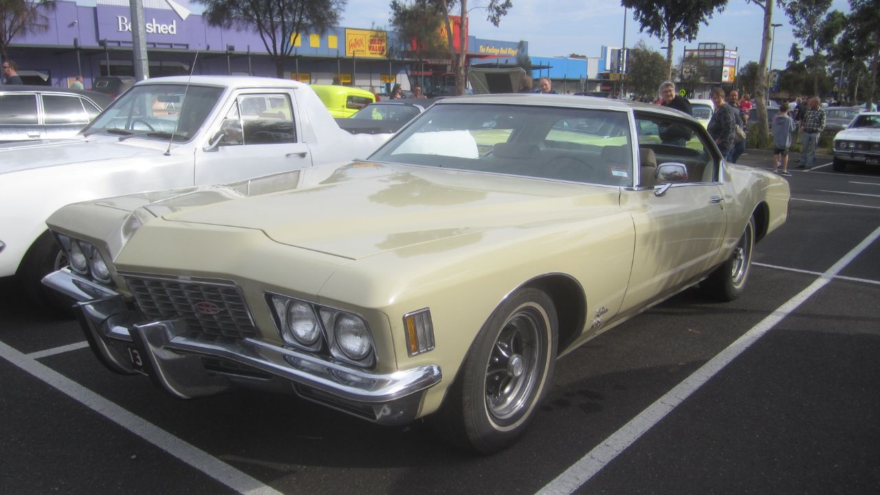 1972 Buick Riviera GS Hardtop