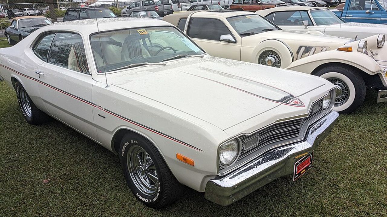 1975 Dodge Dart Sport Hang 10