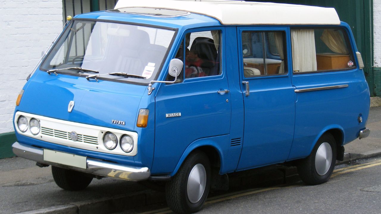 1975 Toyota Hiace H10 camper van