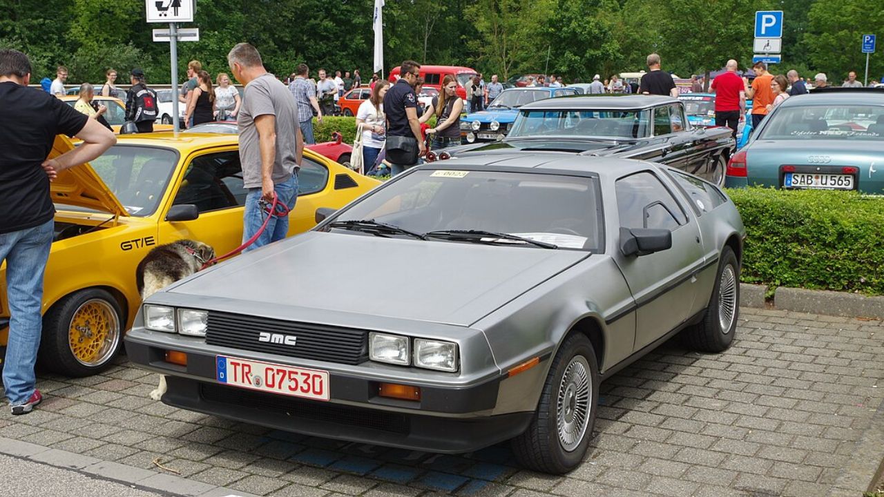 1981 DeLorean DMC-12