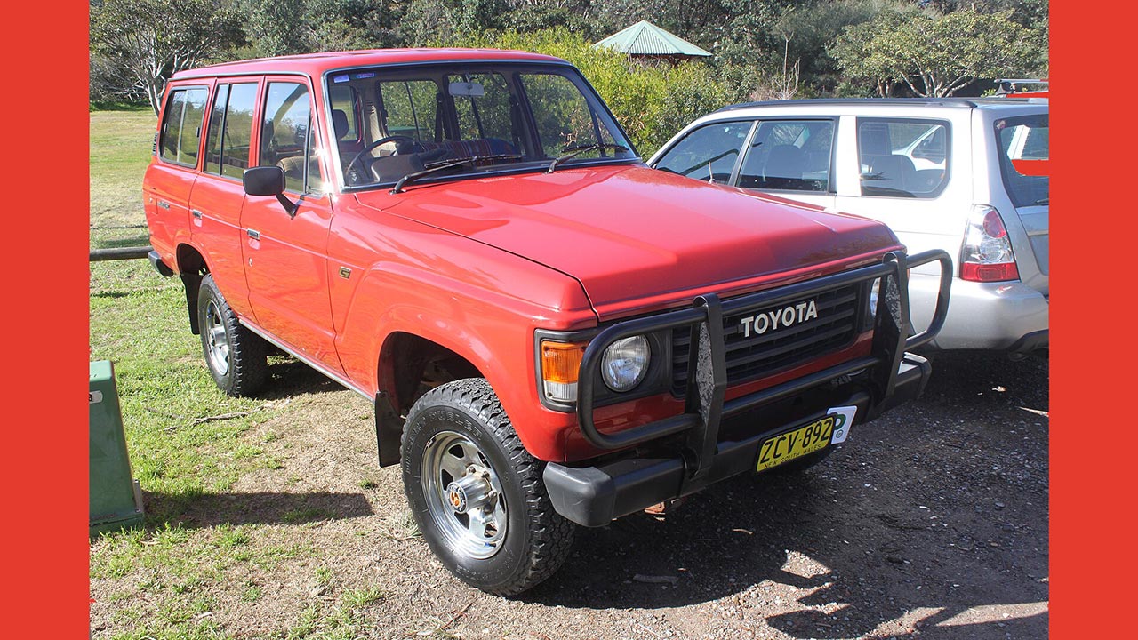 1984-Toyota-Land-Cruiser-(FJ60)-wagon