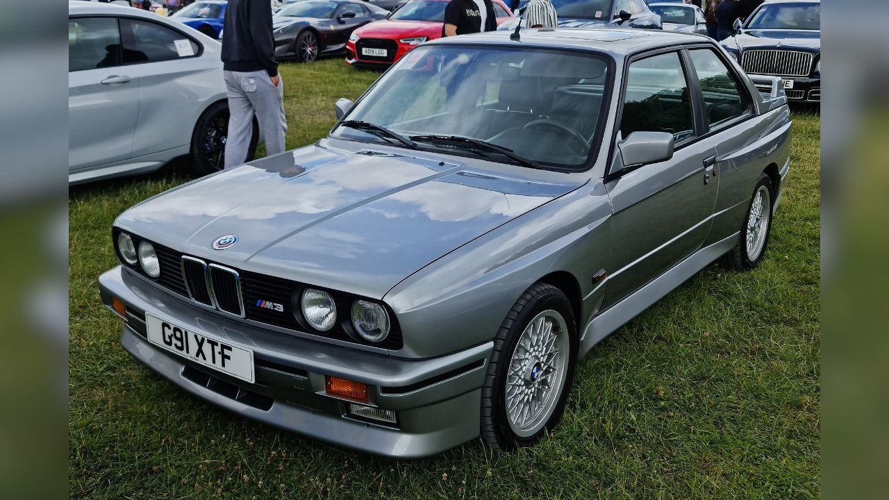 1989 BMW M3 E30 Silver
