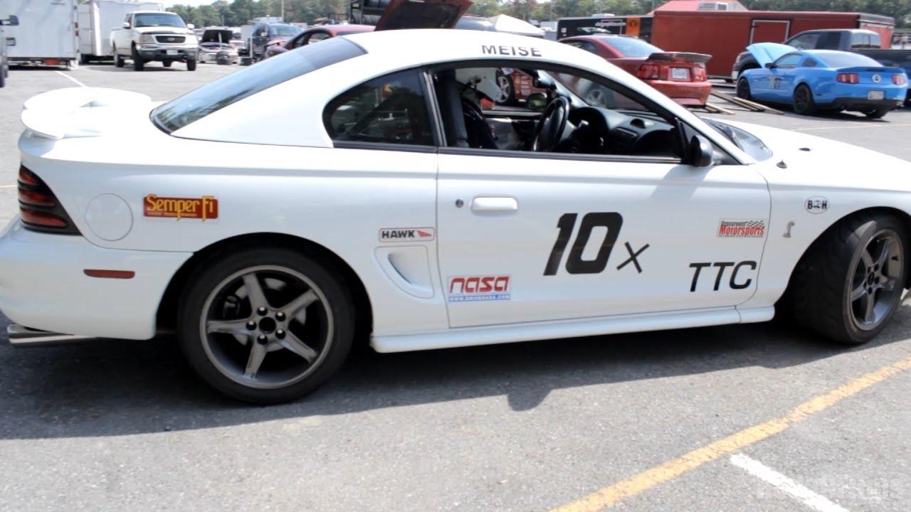1994 Ford Mustang SVT Cobra R