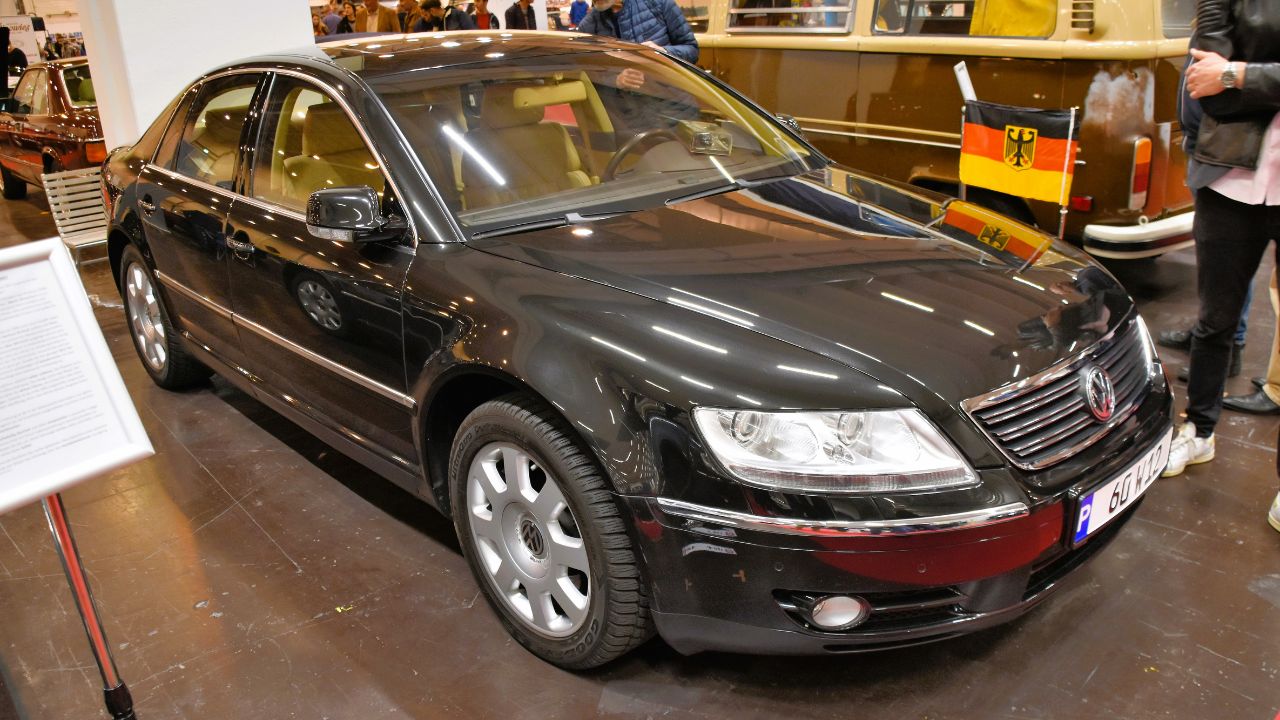 2002 Volkswagen Phaeton W12