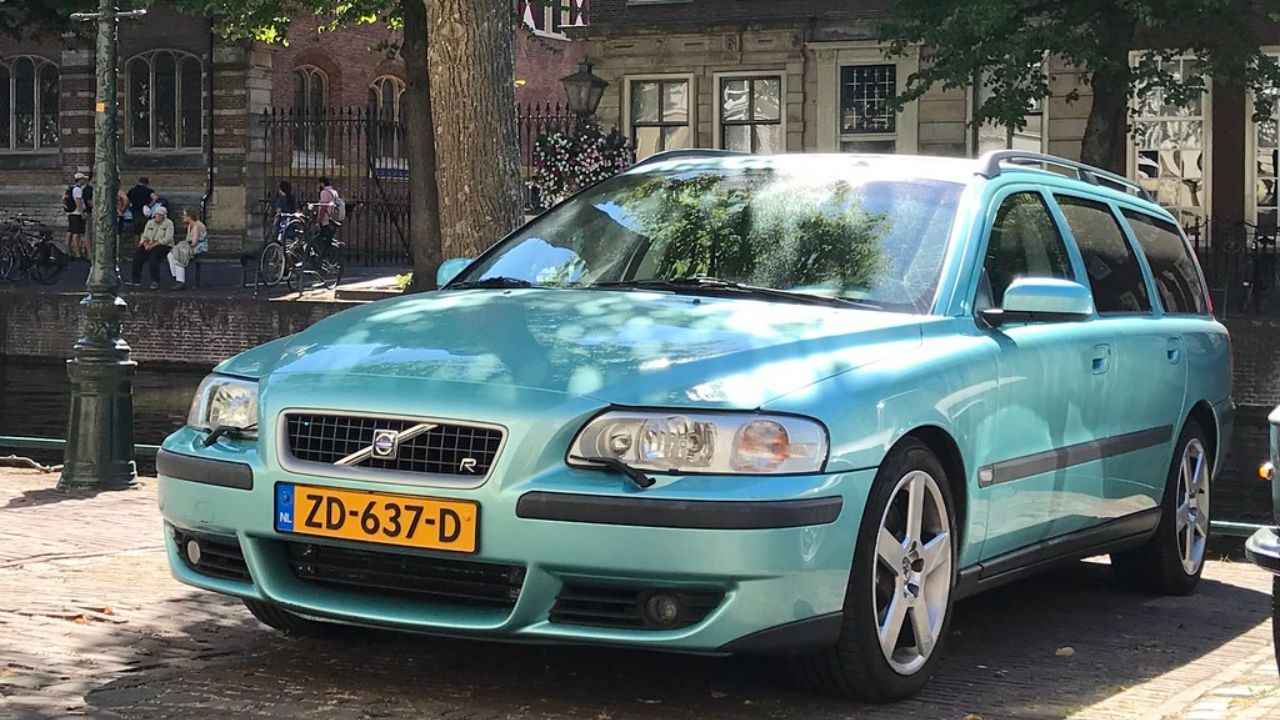 2004 Volvo V70 R 2.5T AWD