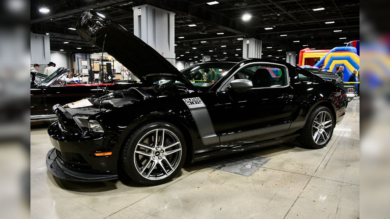 2013 Ford Mustang Boss 302 Laguna in Shining Black