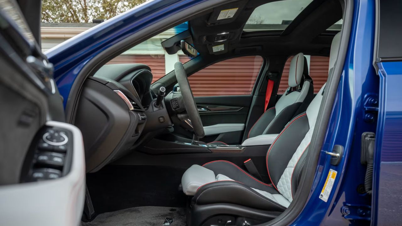 2022 Cadillac CT5-V Blackwing
