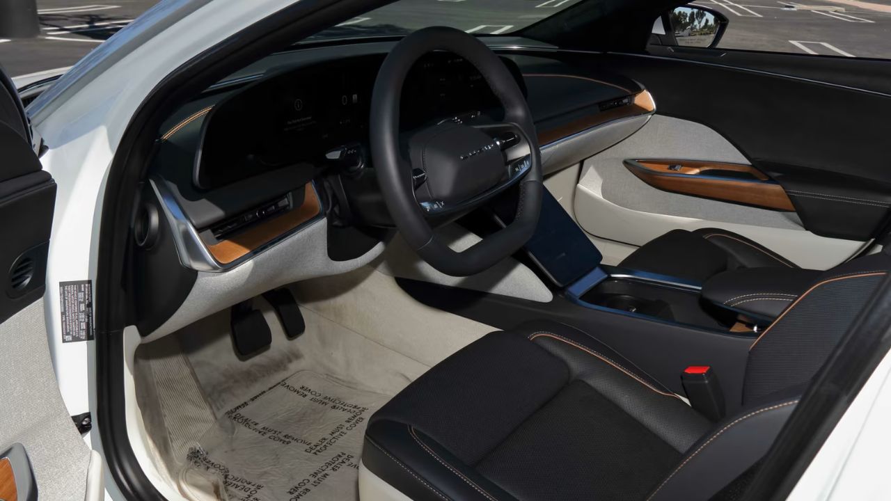 2023 Lucid Air Touring