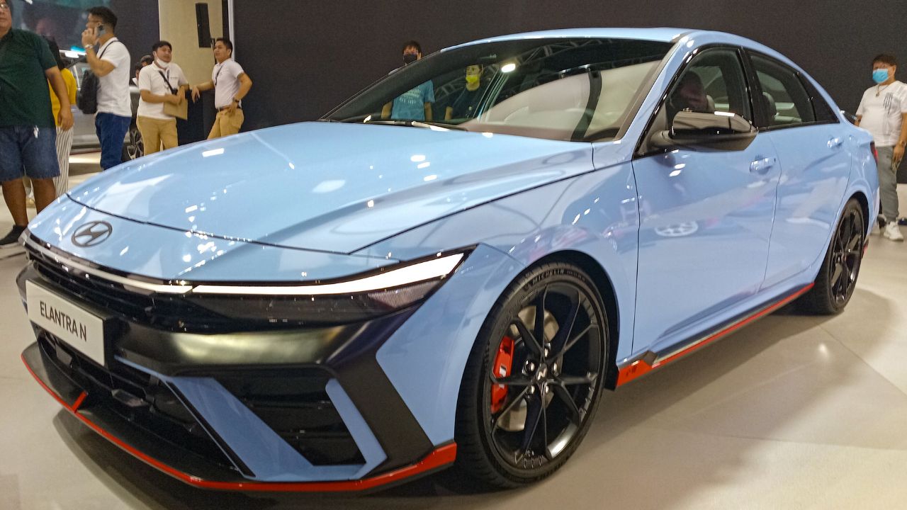 2024 Hyundai Elantra N (1)