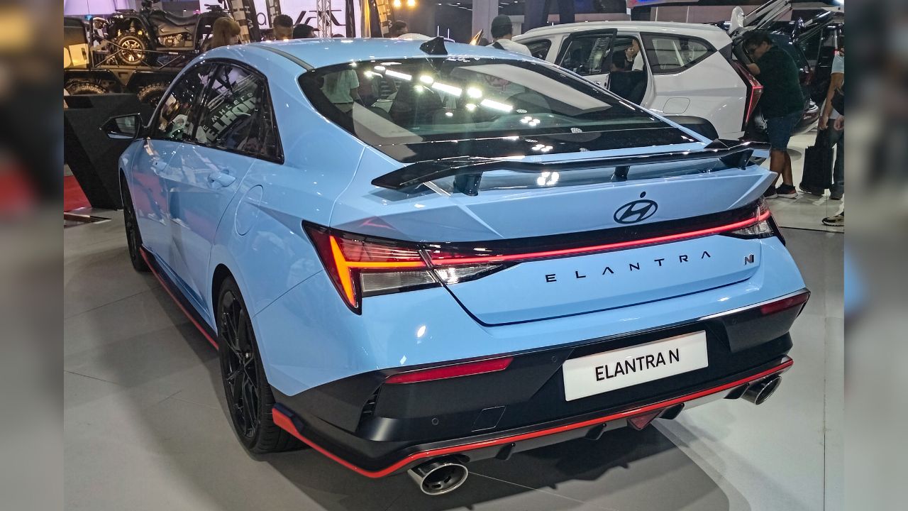 2024 Hyundai Elantra N (2)