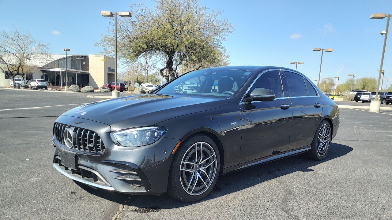 22 Mercedes-AMG E53 4Matic