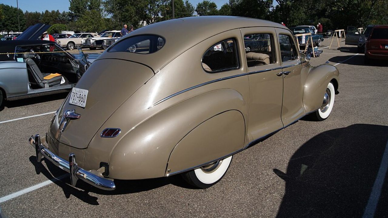 40 Lincoln Zephyr (7810994724)