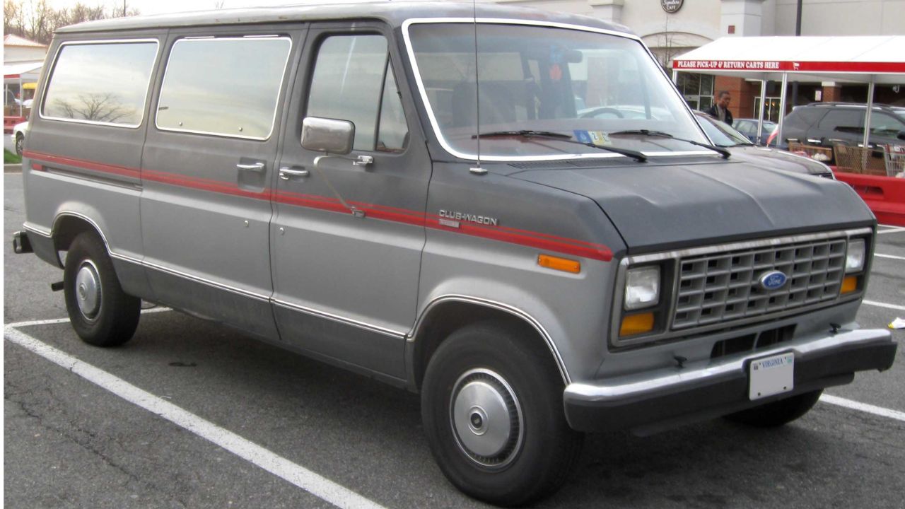 1983-1991 Ford Club Wagon photographed in Fort Washington, Maryland, USA