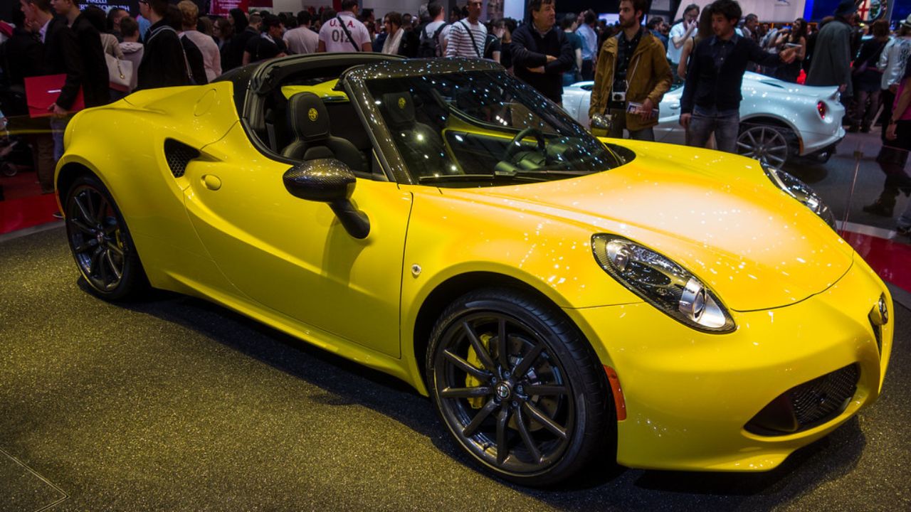 Alfa Romeo 4C Spider 2015