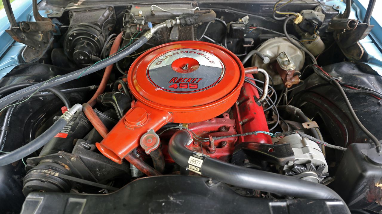 An early (1968) red-painted Rocket 455 in a Delmont 88
