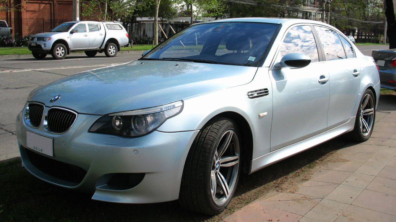 BMW M5 2005