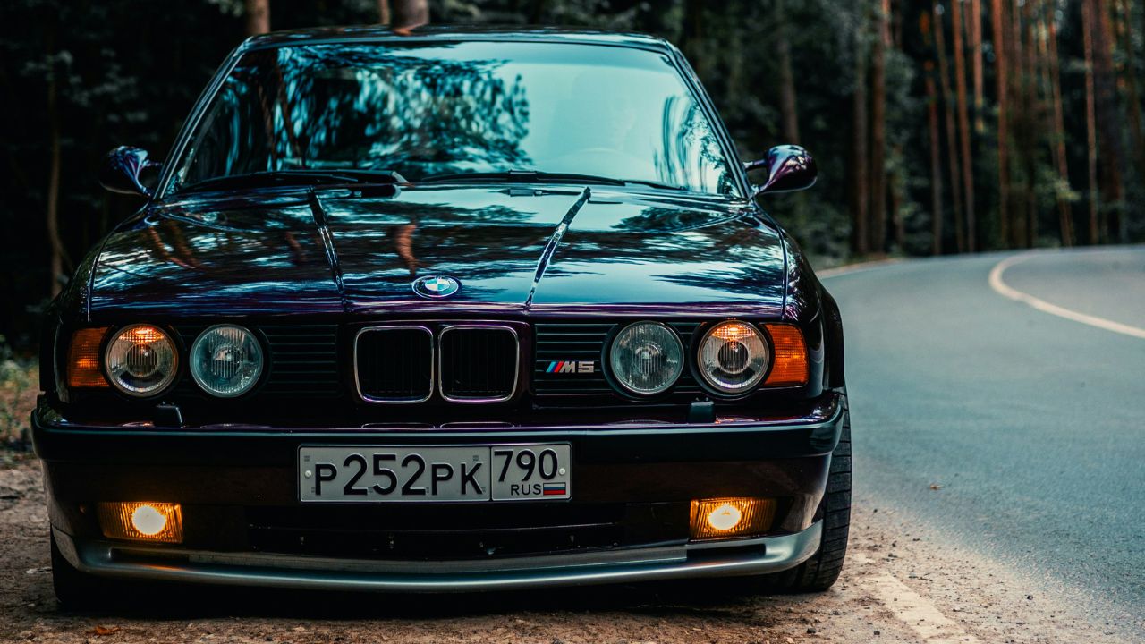 BMW M5 E34 Front