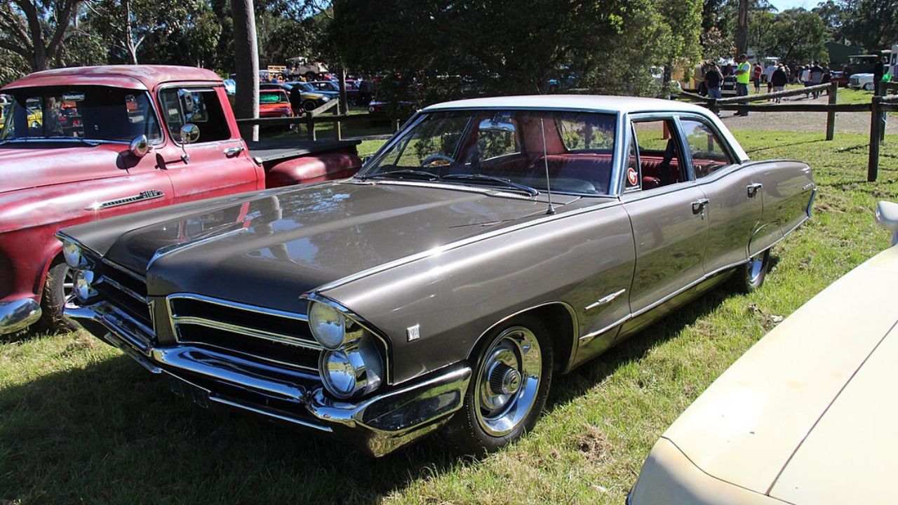 8 muscle cars that came with 4-doors