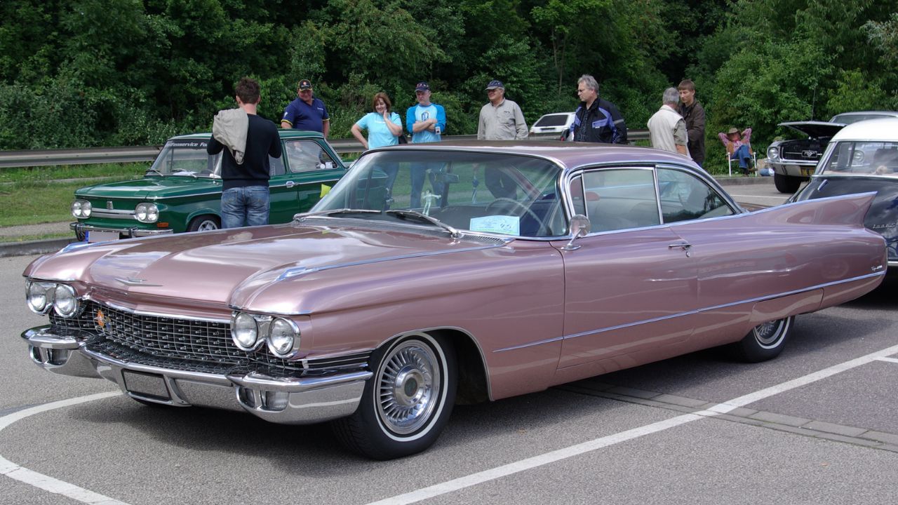 Cadillac Coupe DeVille