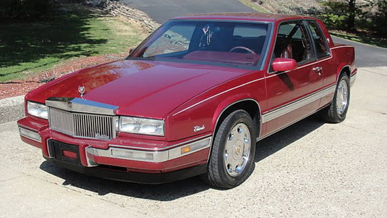 Cadillac_Eldorado_(86-91),_front_left