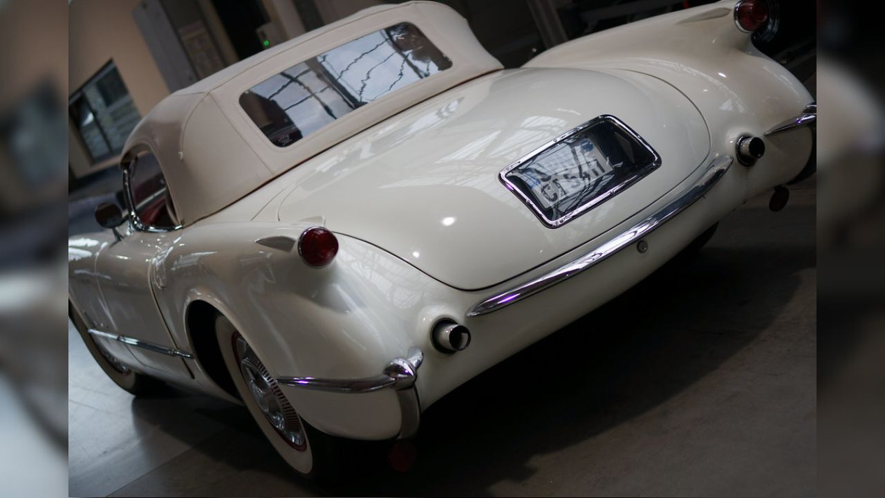 Chevrolet Corvette C1 (1953-1956)