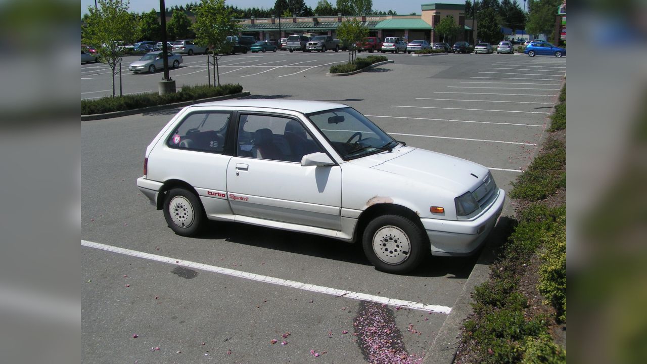 1987-1988 Chevrolet Sprint Turbo.