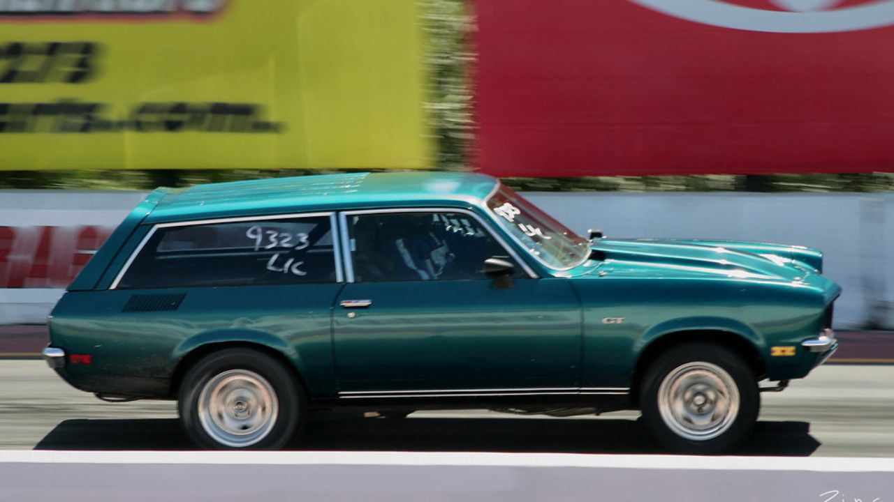 Chevy Vega GT drag 5