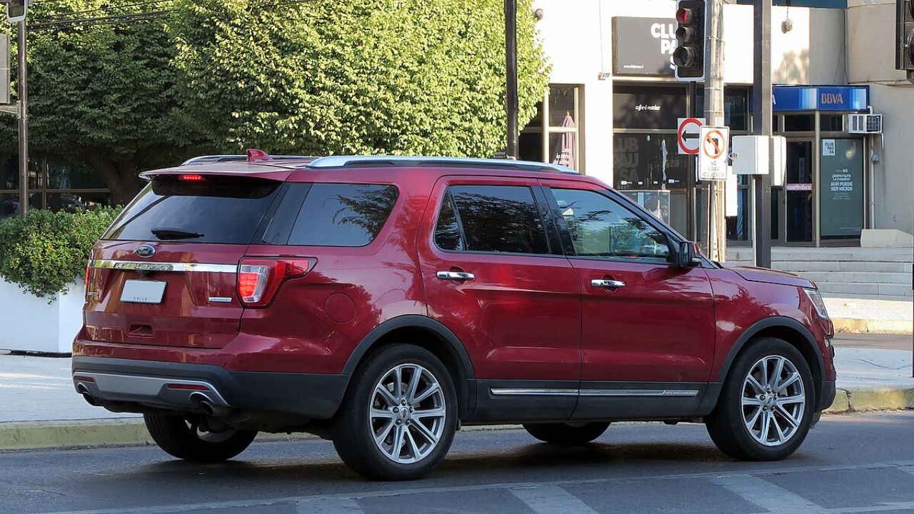 Ford Explorer (2016-2019)