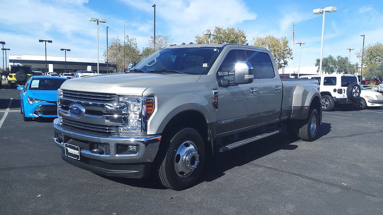 Ford F-350 Super Duty