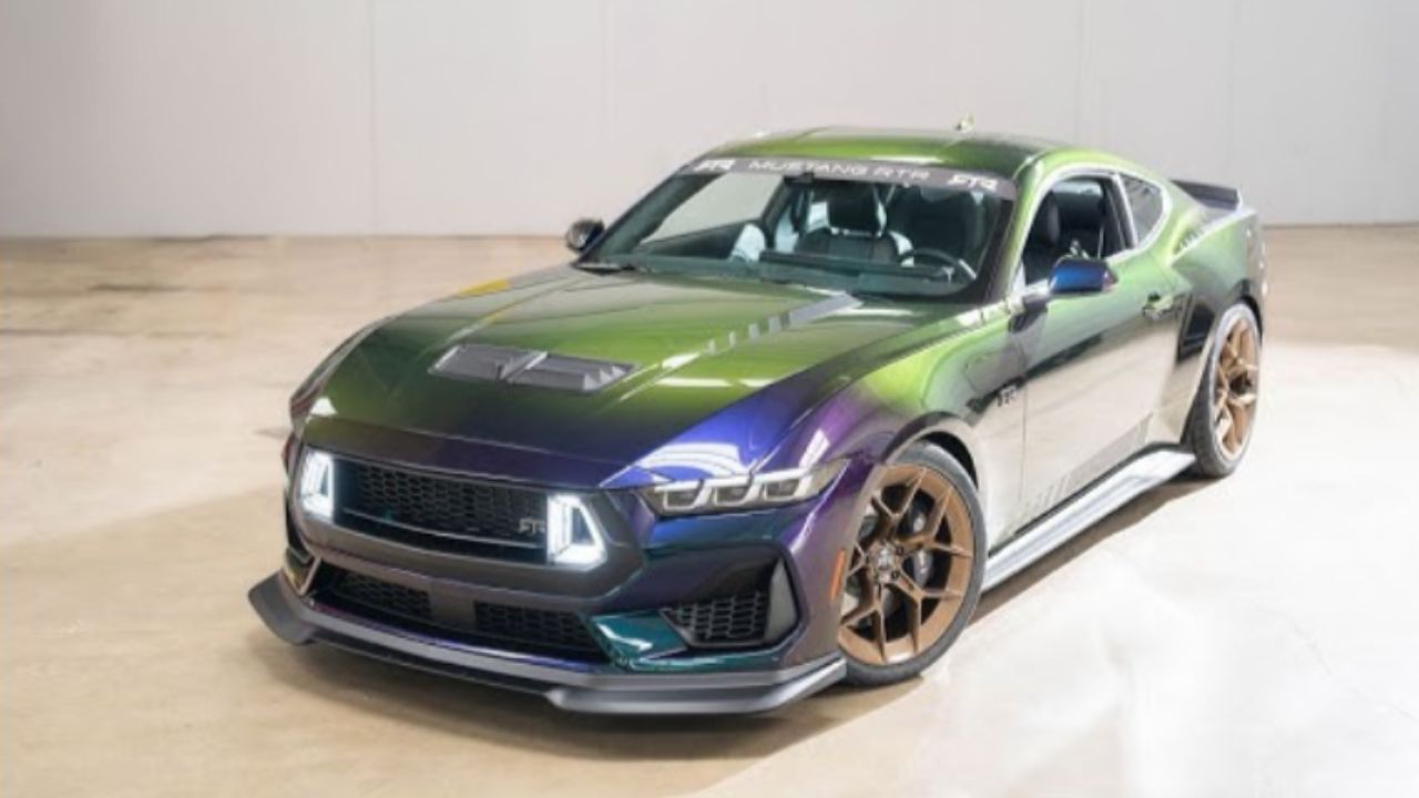 Ford Mustang Mystichrome