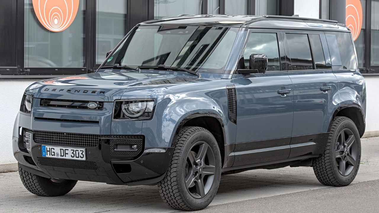 Land Rover Defender (L663) DSC 9062