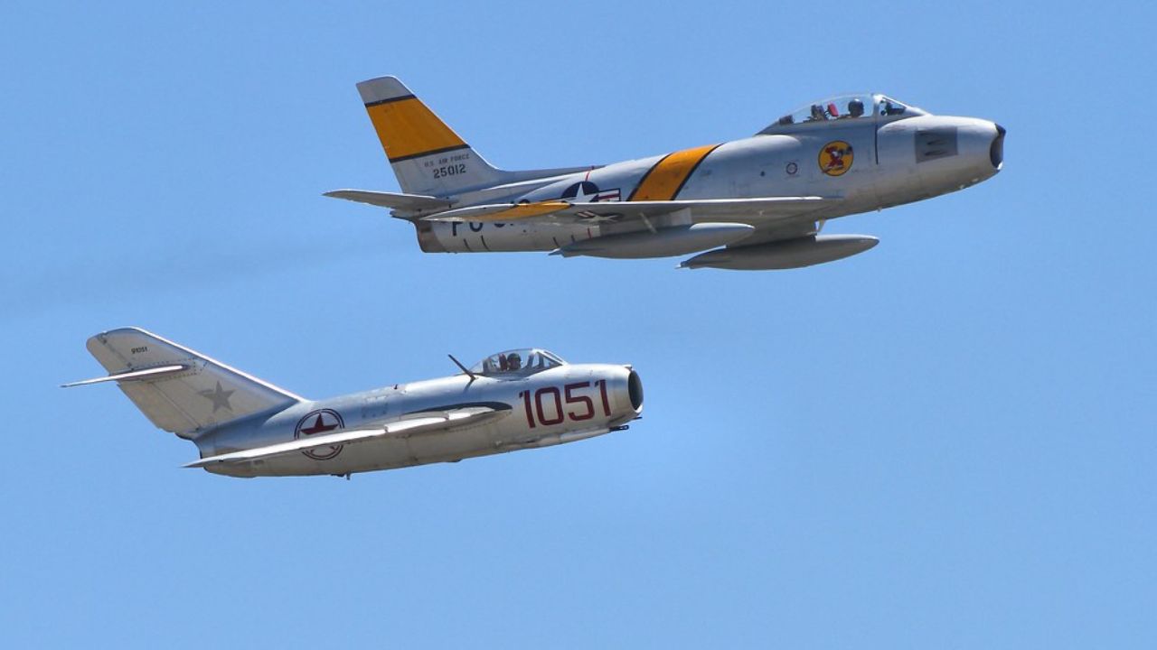 Mig 15 & F86F - Chino Airshow 2014