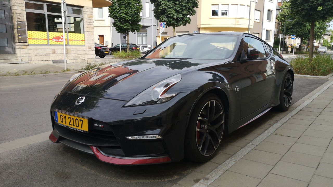 Factory performance that few people bought