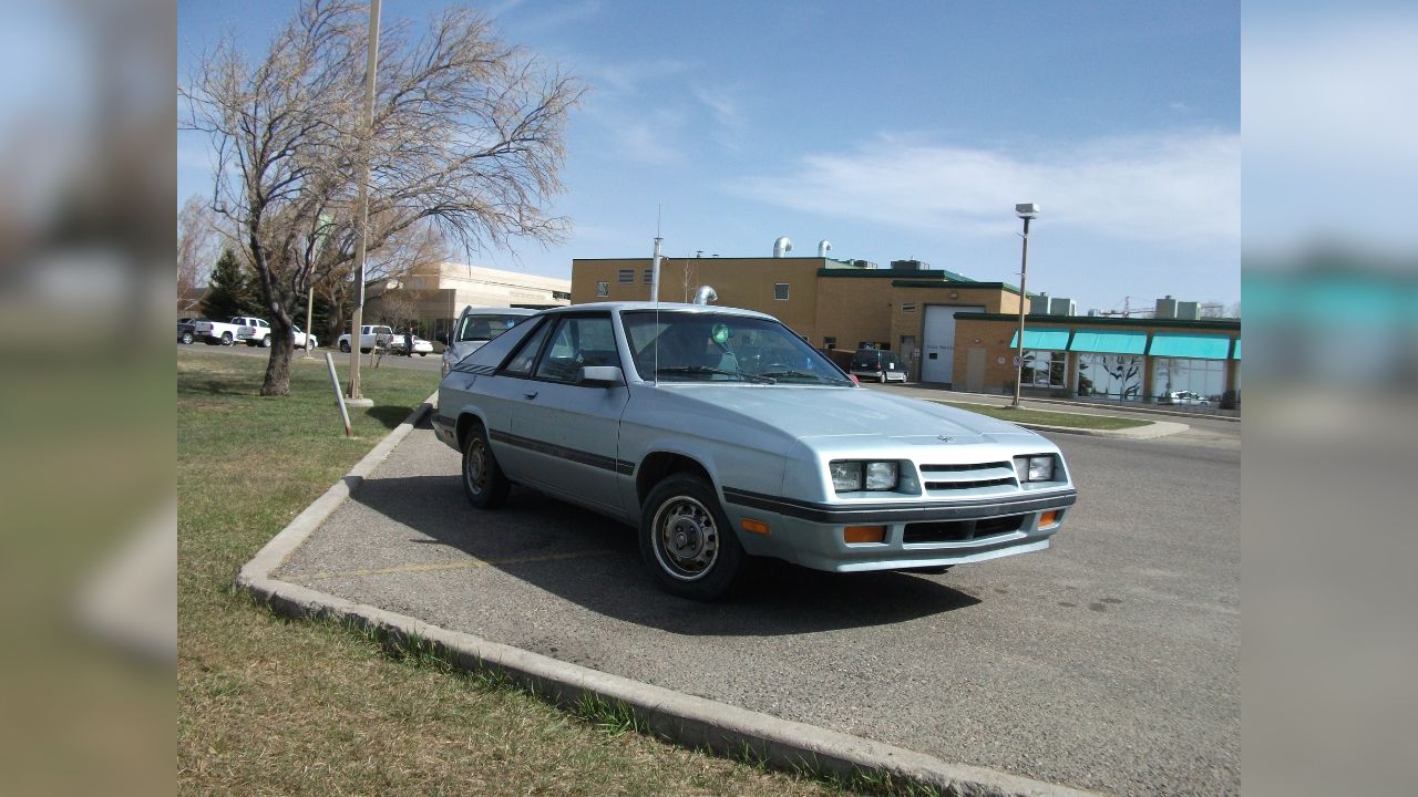An 1986 or 1987 Plymouth Turismo