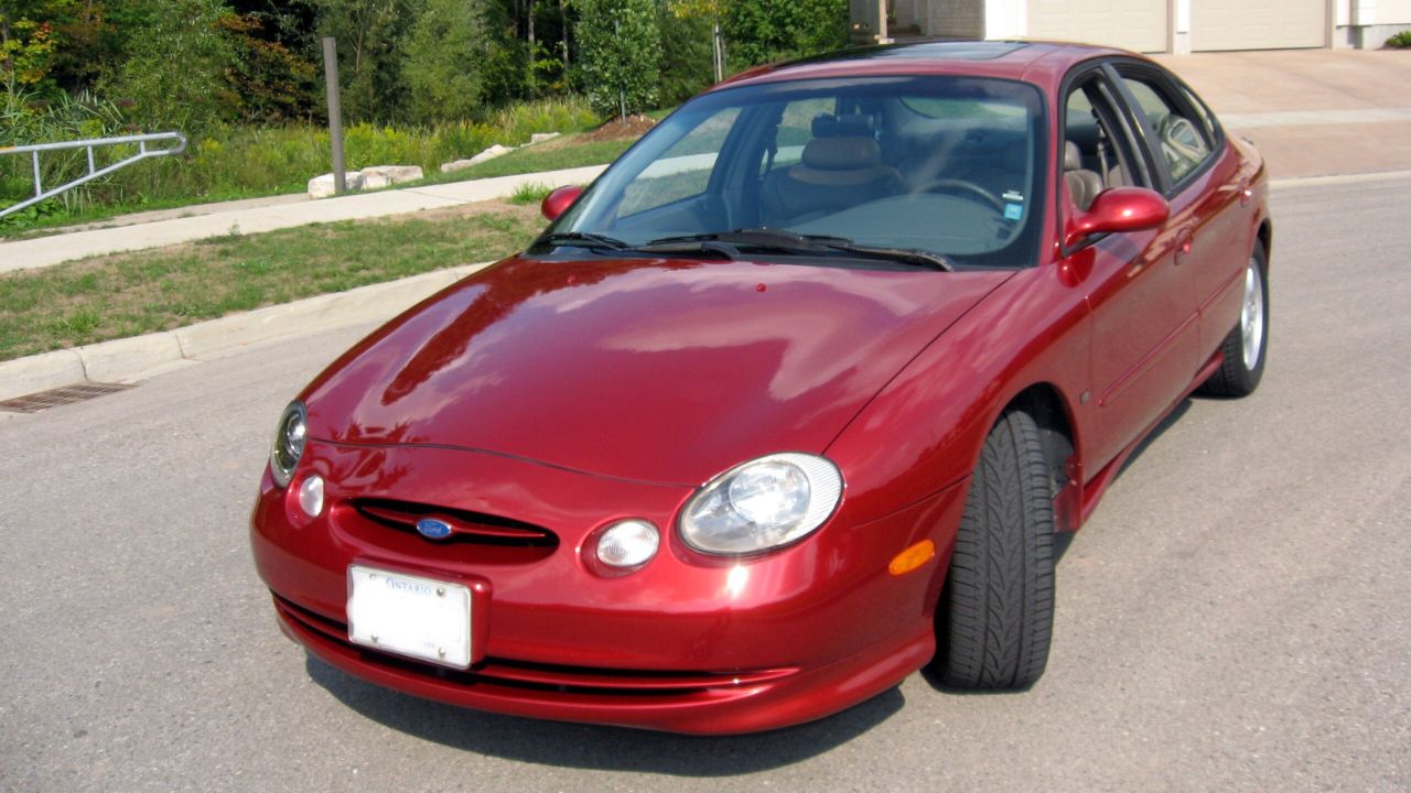 1997 Ford Taurus SHO in Toreador Red. Taken in September 2006