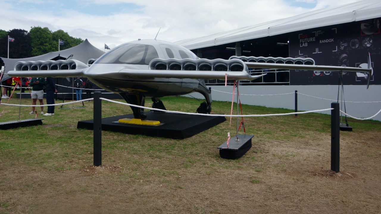 Image Credit: David Merrett from Daventry, England - CC BY 2.0/Wiki Commons