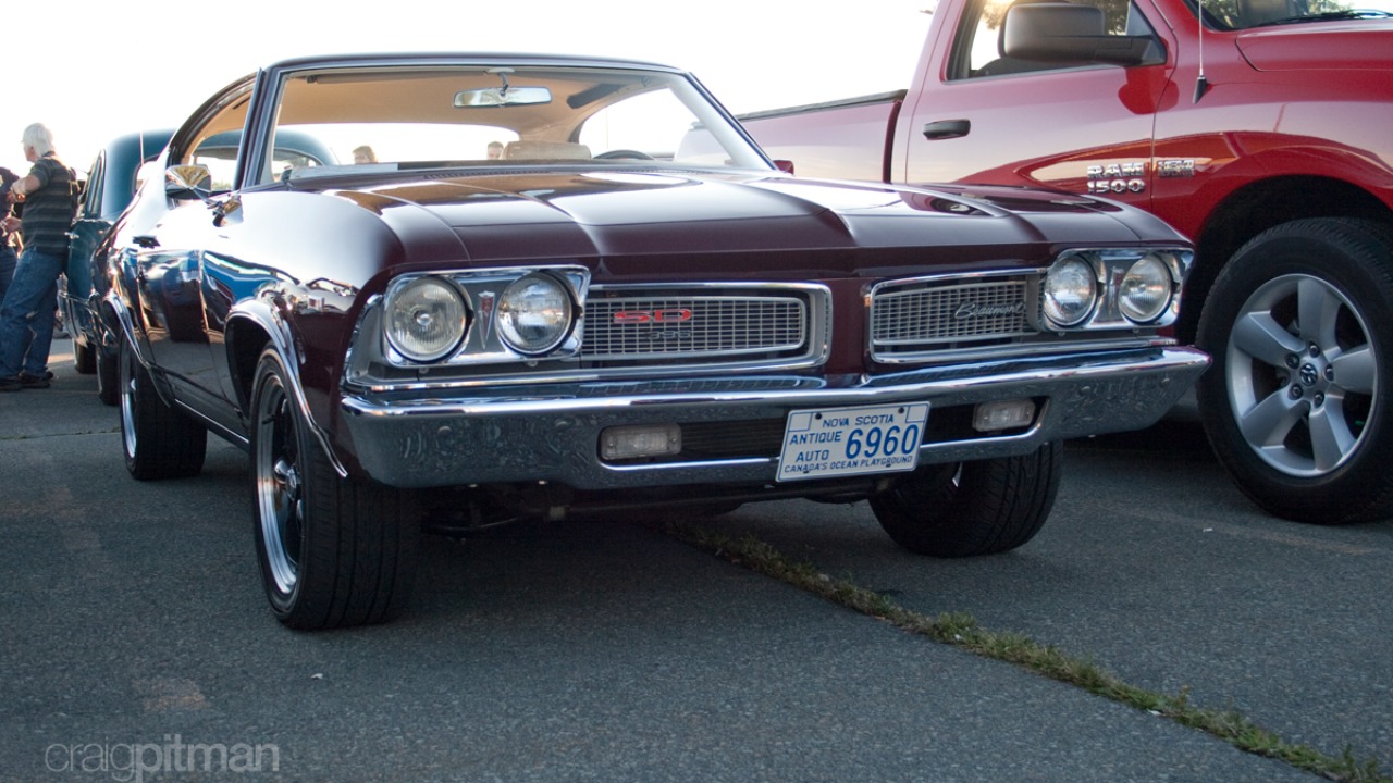 These small-block cars beat big blocks in the ’60s