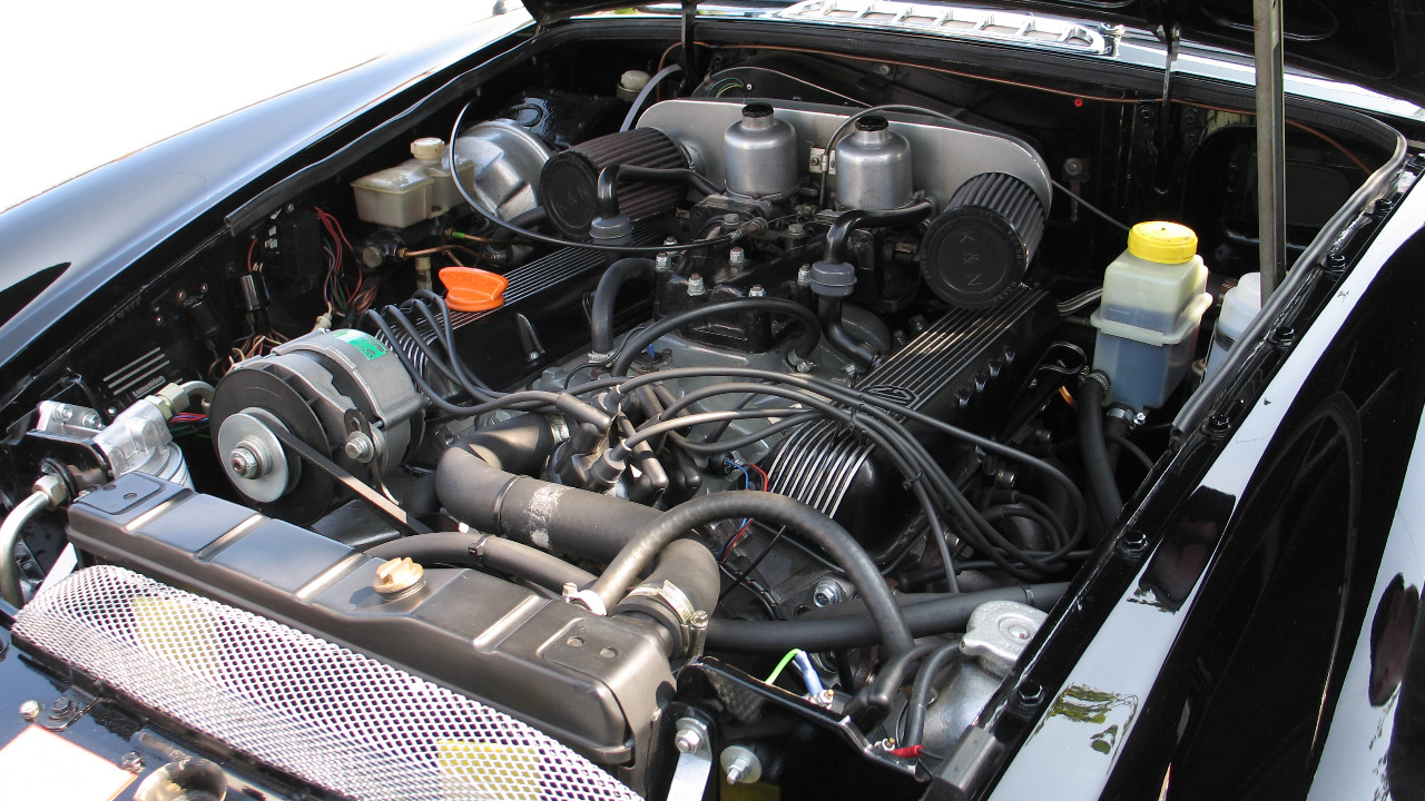 V8s in the wrong cars, and why it worked