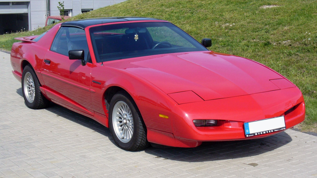 When Pontiac Built Something Crazy Fast Lane Only