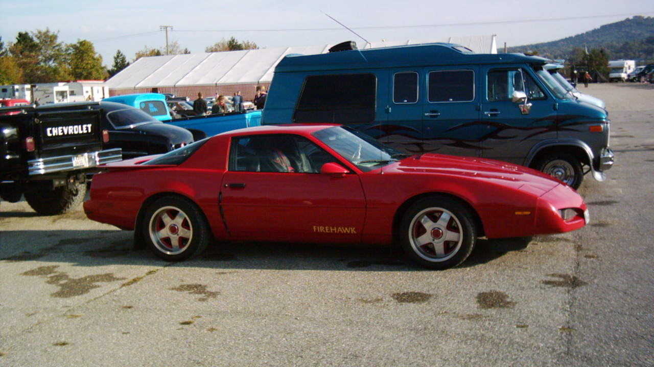 When Pontiac built something crazy