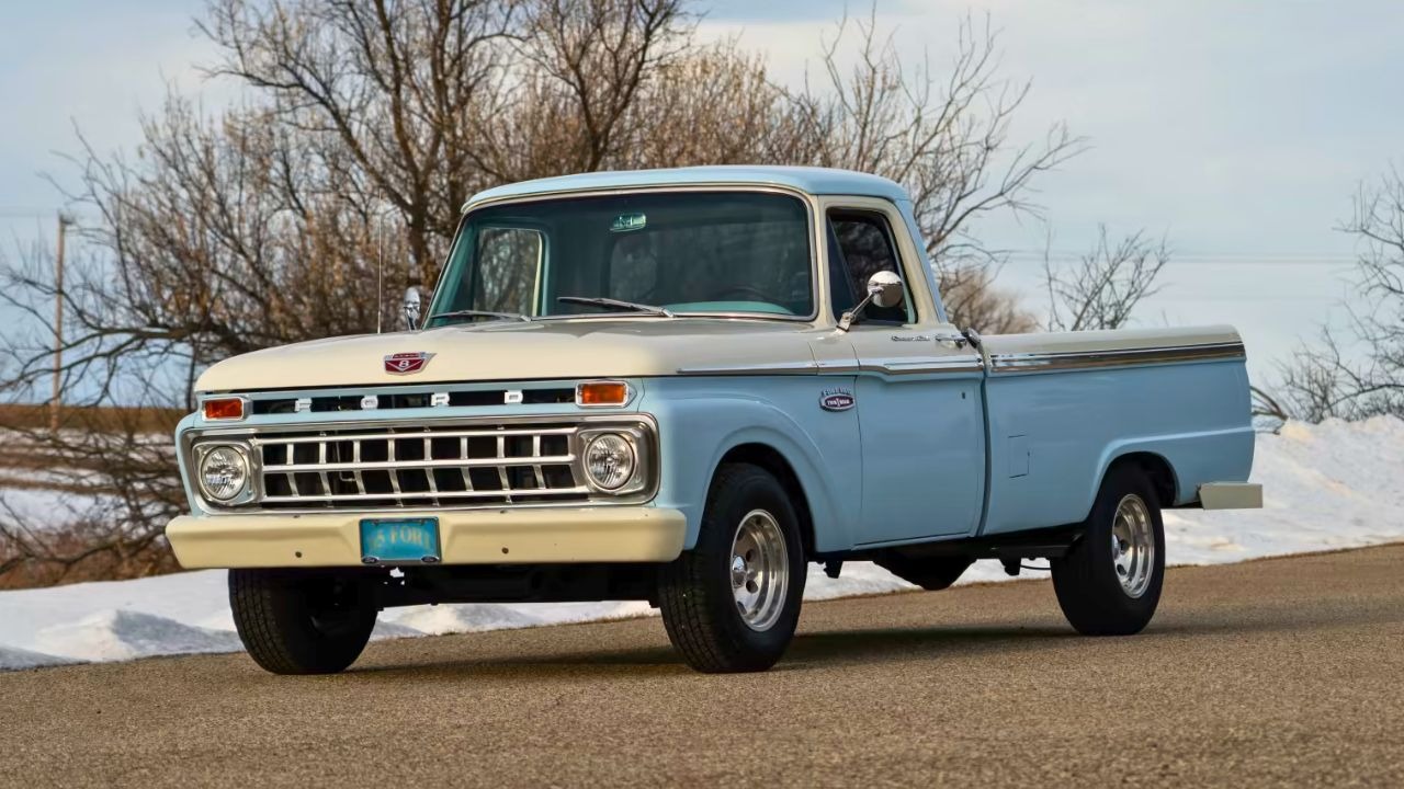 Image Credit: Mecum.
