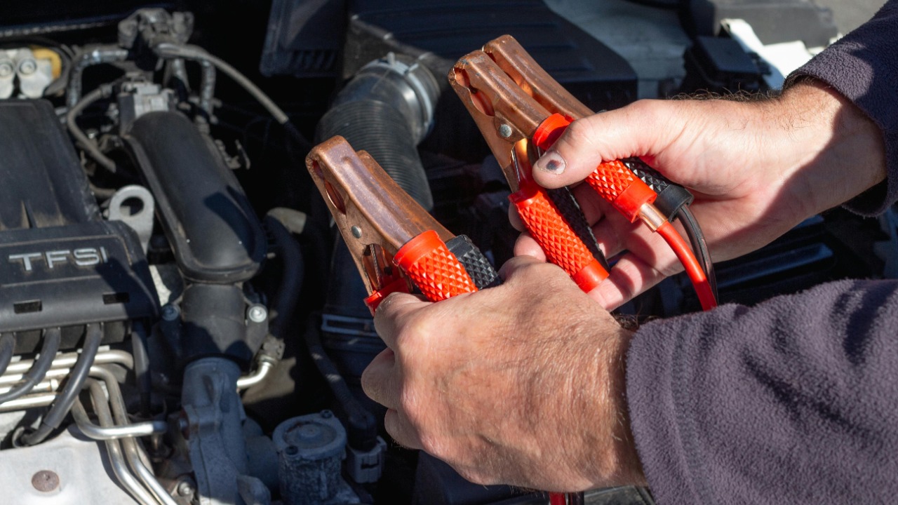 Daniel @ bestjumpstarterreview.com/Pexels