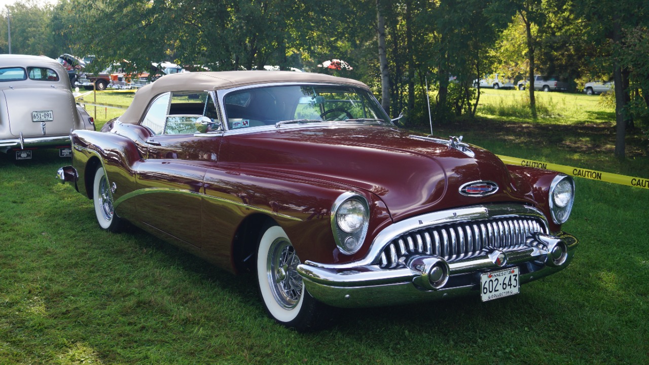 1953 Buick Skylark specials that turn heads