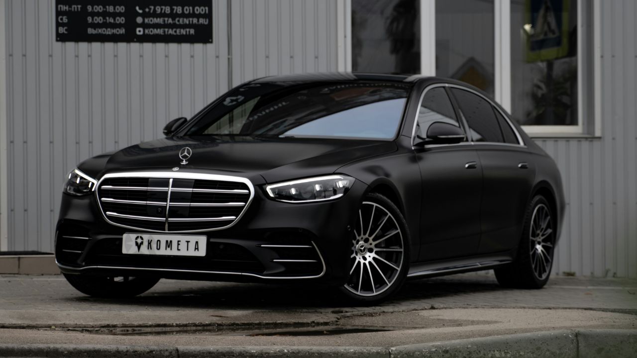 Mercedes-Benz S-Class