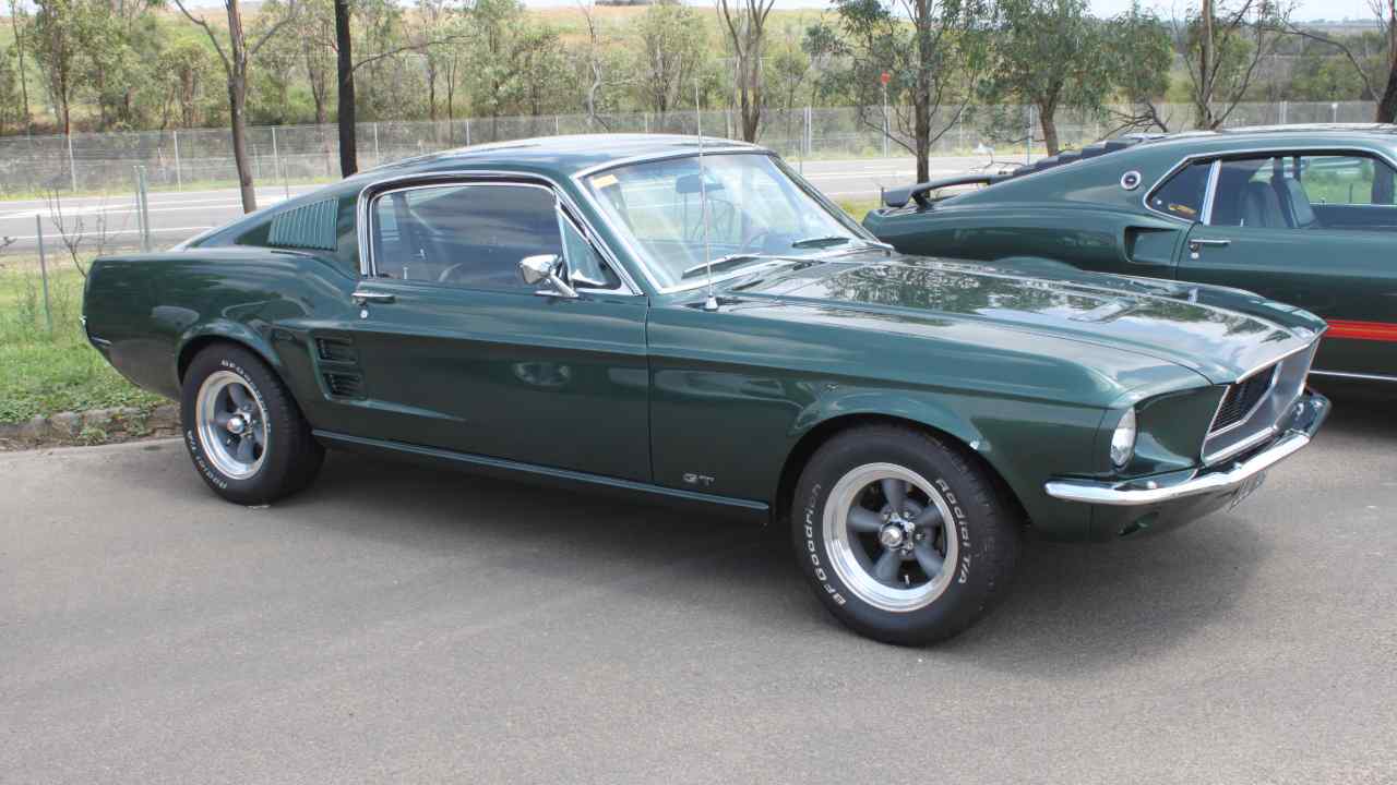 A woman says her boyfriend sold her 1967 Mustang without telling her, then blamed the market