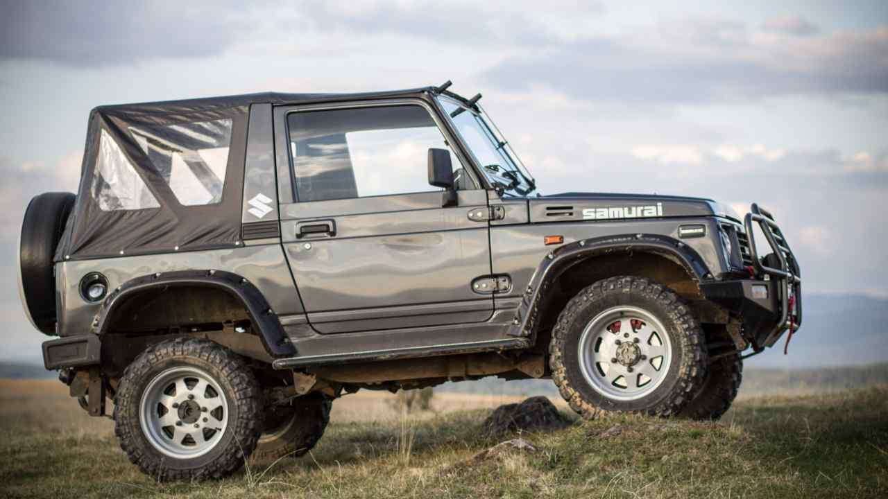 Suzuki Samurai