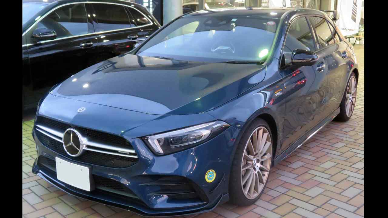 Mercedes-AMG A35