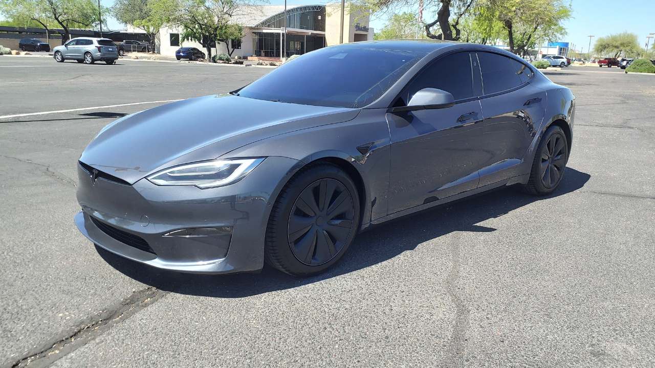 Tesla Model S Plaid