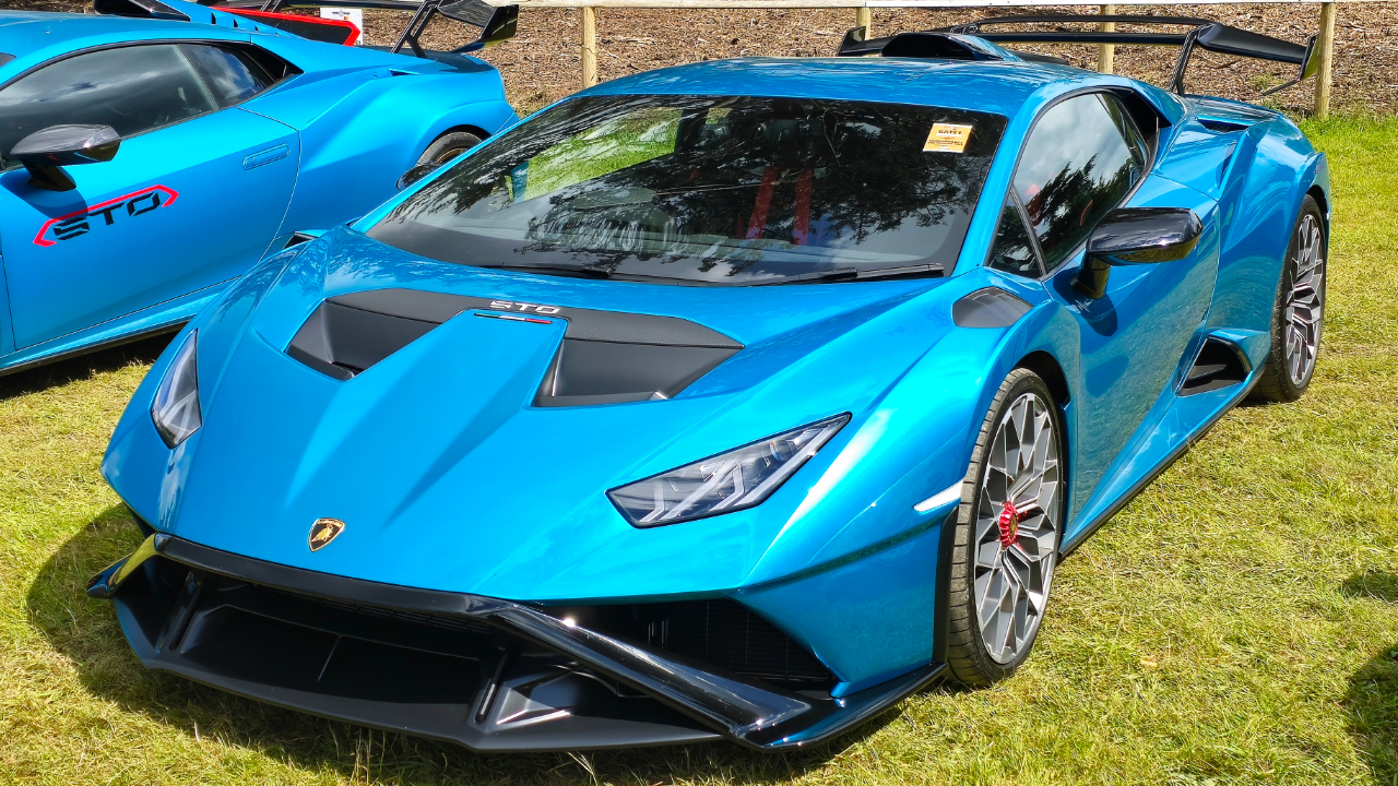 Lamborghini Huracán STO