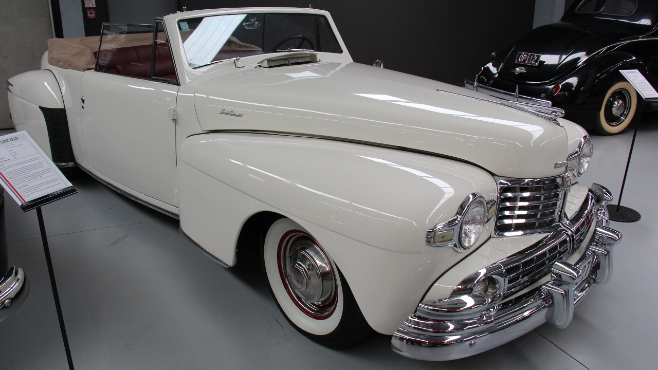 Why fender skirts were once the height of style